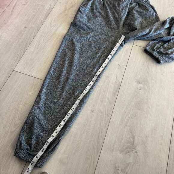 Vuori womens joggers size xs - Picture 3 of 7